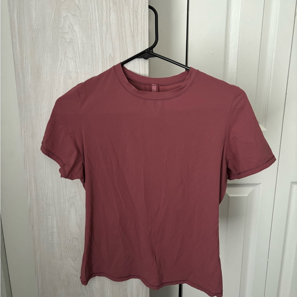 SKIMS Fits Everybody Rosewood Short Sleeve Tee